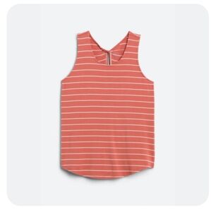 Market & Spruce Alora Twist Back Knit Tank